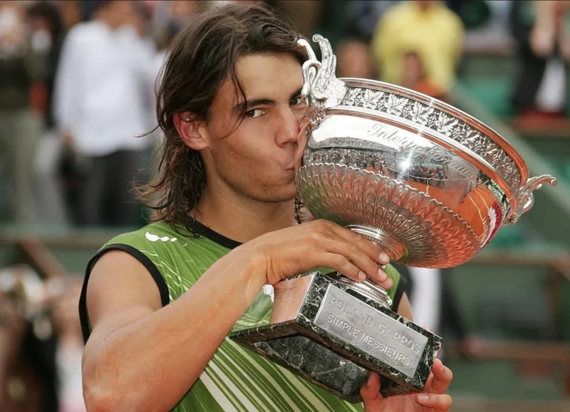 Rafael Nadal trở thành biểu tượng lớn nhất của Roland-Garros với 14 chức vô địch đơn nam trên sân đất nện Paris.