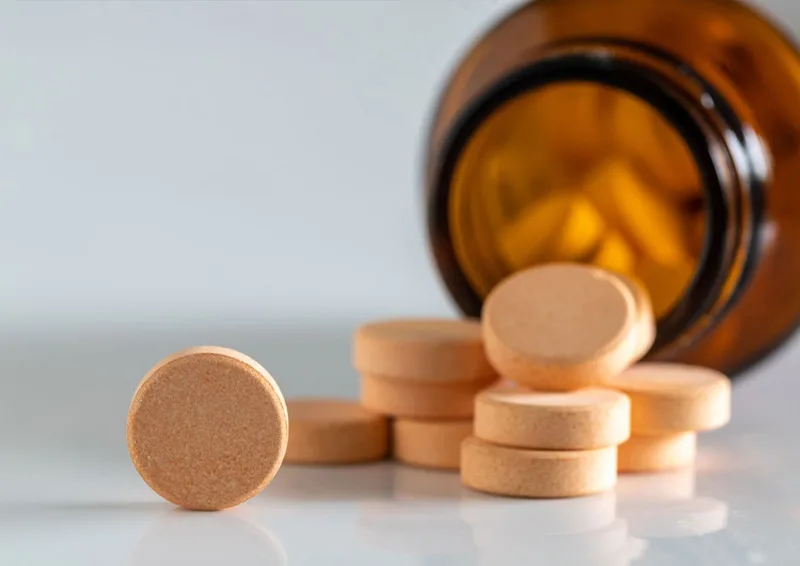 Vitamin C góp phần củng cố hệ miễn dịch và tăng cường sức đề kháng cho cơ thể.